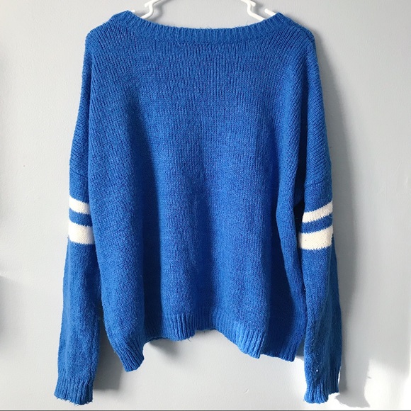 Forever 21 Blue Jersey Sweater - Picture 2 of 4